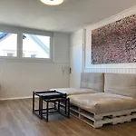 & Monteurunterkunft 