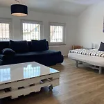 & Monteurunterkunft 